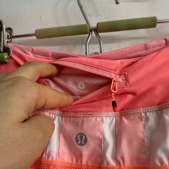 Lululemon Run: Pace Setter Skirt size 4 - Picture 12 of 12